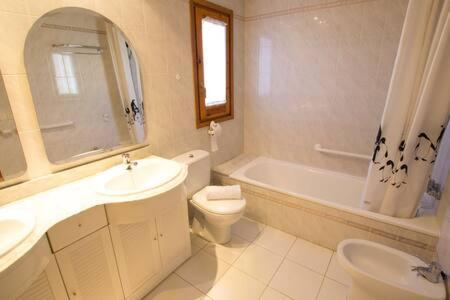 Casa Amb Jardi Alp 아파트 외부 사진