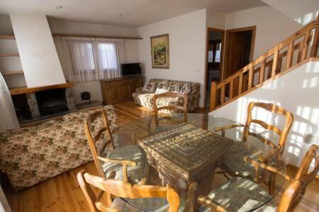Casa Amb Jardi Alp 아파트 외부 사진